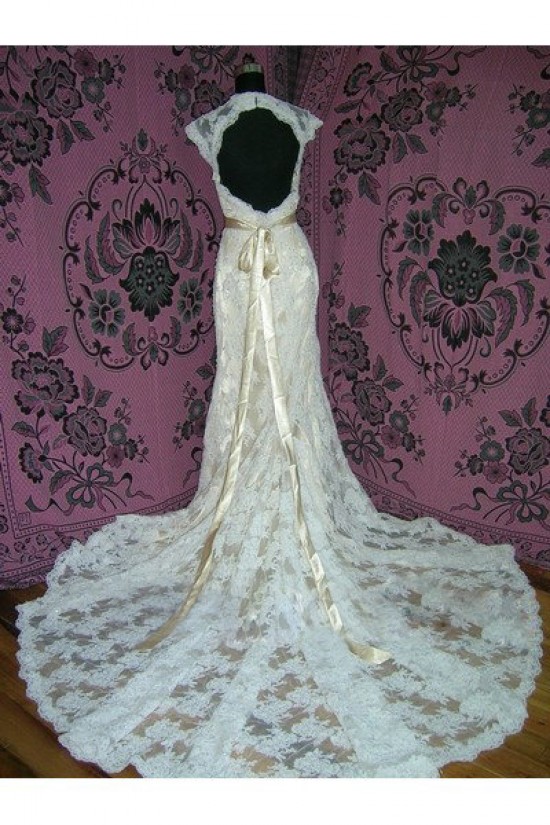 Trumpet/Mermaid Chapel Train Lace Bridal Gown Wedding Dress WD010459