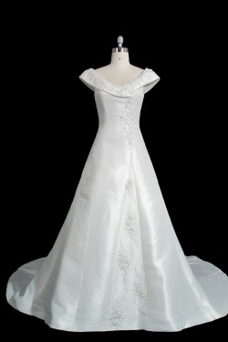 A-line Off the Shoulder Lace Bridal Gown Wedding Dress WD010476