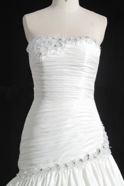A-line Strapless Beaded Bridal Gown Wedding Dress WD010477