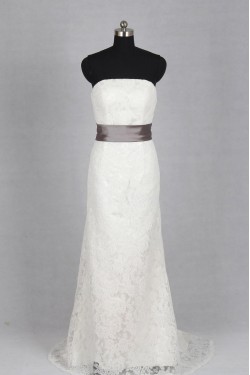 Classic Strapless Lace Bridal Gown Wedding Dress WD010494