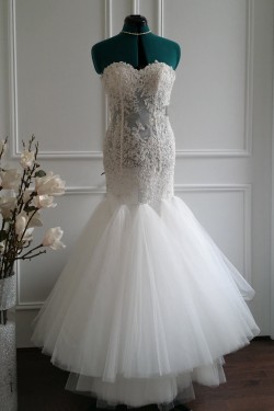 Trumpet/Mermaid Sweetheart Beaded Lace Bridal Wedding Dresses WD010569