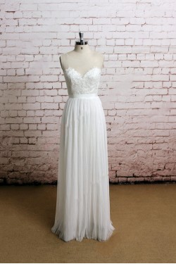 Sheath/Column Lace Bridal Wedding Dresses WD010639