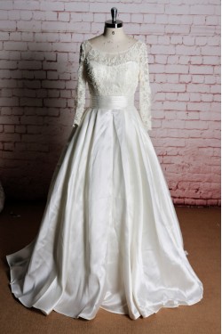 A-line Long Sleeves Lace Bridal Wedding Dresses WD010652