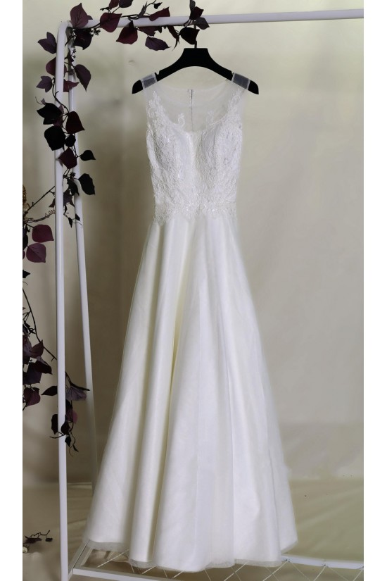 A-line Lace Bridal Gown Wedding Dress WD010702