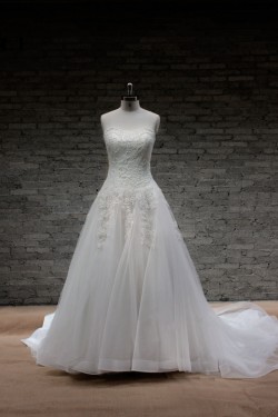 A-line Strapless Lace Bridal Gown Wedding Dress WD010710