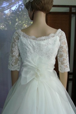 Ball Gown Half Sleeves Lace Appliques Bridal Wedding Dresses WD010849