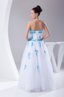 Ball Gown Sweetheart Sleeveless Beaded Wedding Dresses 2030017
