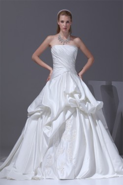 Amazing A-Line Strapless Chapel Train Beaded Appliques Wedding Dresses 2030047