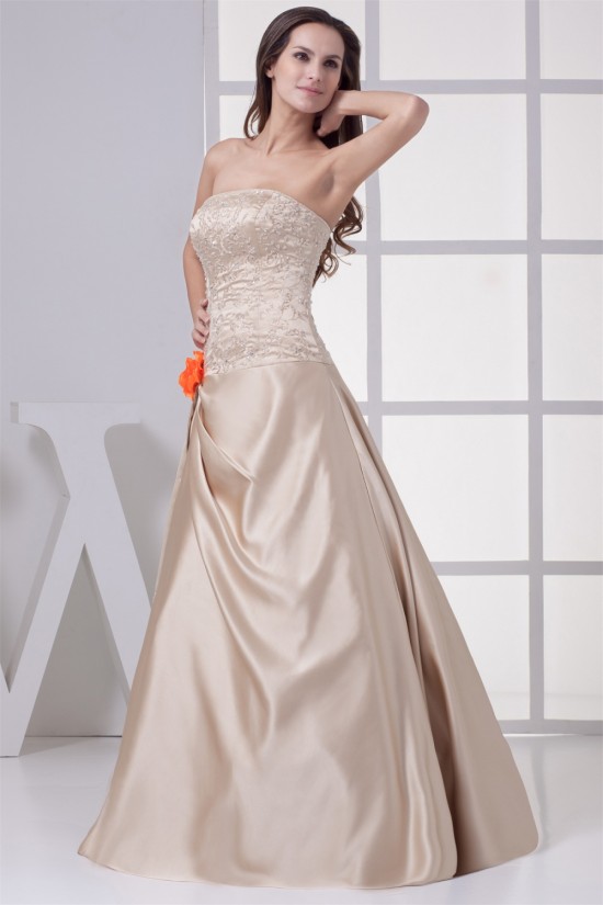 A-Line Strapless Floor-Length Beaded Satin Wedding Dresses 2030058 A-Line Strapless Floor-Length Beaded Satin Wedding Dresses 2030058