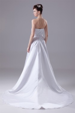 A-Line Sleeveless Sweetheart Beaded Wedding Dresses 2030084