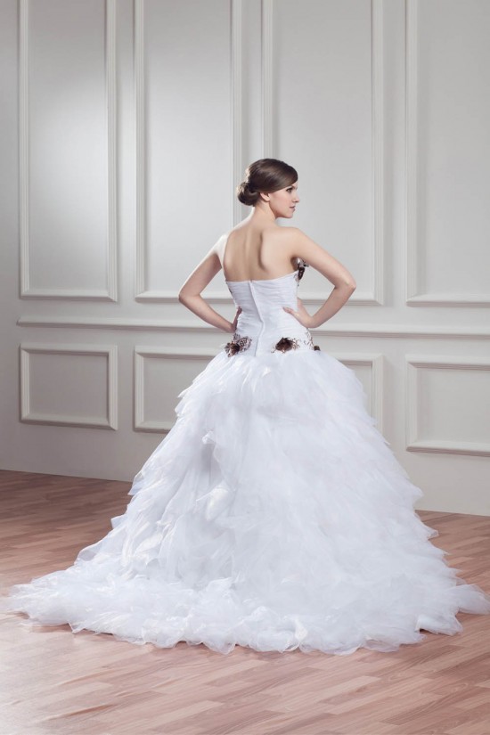 Unique Design Sweetheart Satin Organza Ball Gown Sleeveless Wedding Dresses 2031042 Unique Design Sweetheart Satin Organza Ball Gown Sleeveless Wedding Dresses 2031042