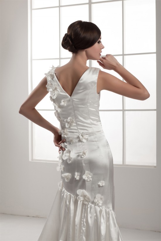 V-Neck Satin Sleeveless Handmade Flowers Wedding Dresses 2031045 V-Neck Satin Sleeveless Handmade Flowers Wedding Dresses 2031045