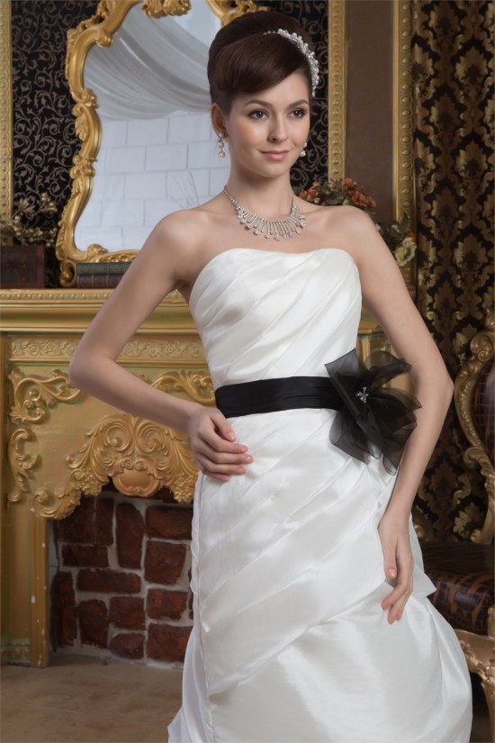 A-Line Strapless Court Train Wedding Dresses 2031054 A-Line Strapless Court Train Wedding Dresses 2031054