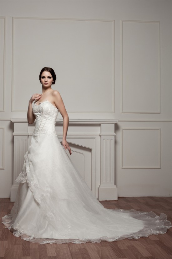 Wonderful A-Line Sleeveless Sweetheart Lace Wedding Dresses 2031071 Wonderful A-Line Sleeveless Sweetheart Lace Wedding Dresses 2031071