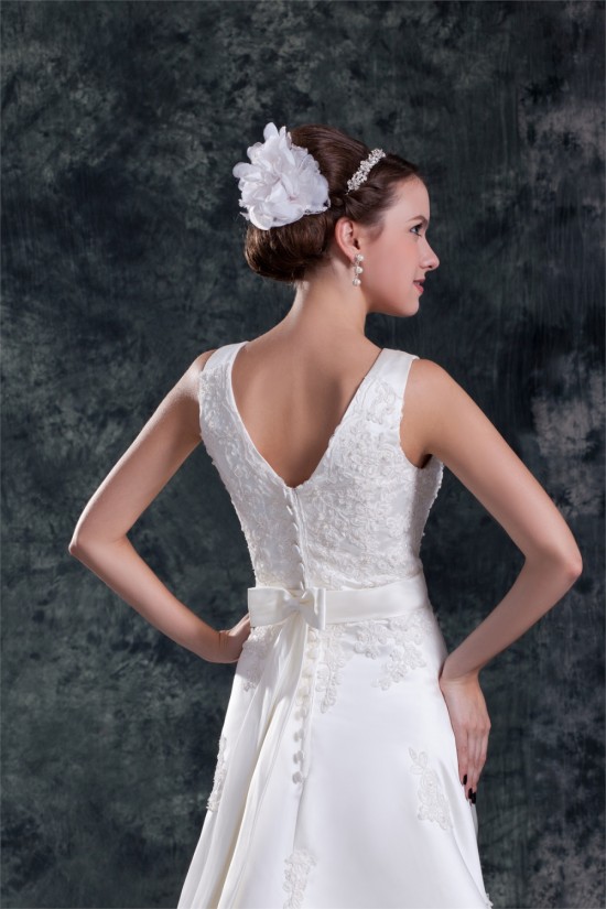 Breathtaking V-Neck Sleeveless A-Line Satin New Arrival Wedding Dresses 2031143