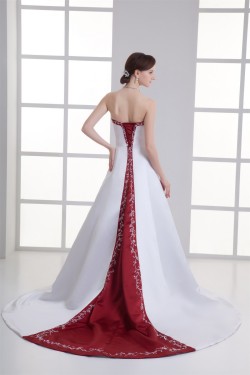 Charming Satin A-Line Sleeveless Strapless Embellished Wedding Dresses 2031147