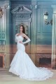 Elegant Sleeveless Spaghetti Straps Mermaid/Trumpet Beaded Lace Wedding Dresses 2031172