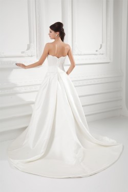 Elegant Sleeveless Strapless Ball Gown Satin Wedding Dresses 2031173