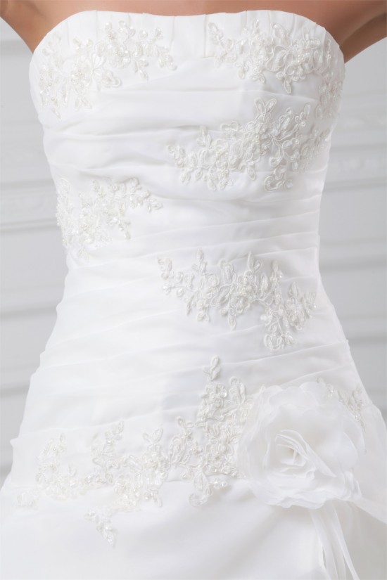 Elegant Strapless Satin Organza Sleeveless A-Line Wedding Dresses 2031174