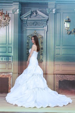 New Arrival Strapless Satin Lace A-Line Sleeveless Wedding Dresses 2031252