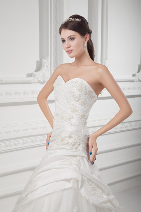 Sleeveless Ball Gown Taffeta Tulle Sweetheart Embellished Wedding Dresses 2031318 Sleeveless Ball Gown Taffeta Tulle Sweetheart Embellished Wedding Dresses 2031318