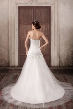 Sleeveless Strapless A-Line Satin Lace Fine Netting Embellished Wedding Dresses 2031348