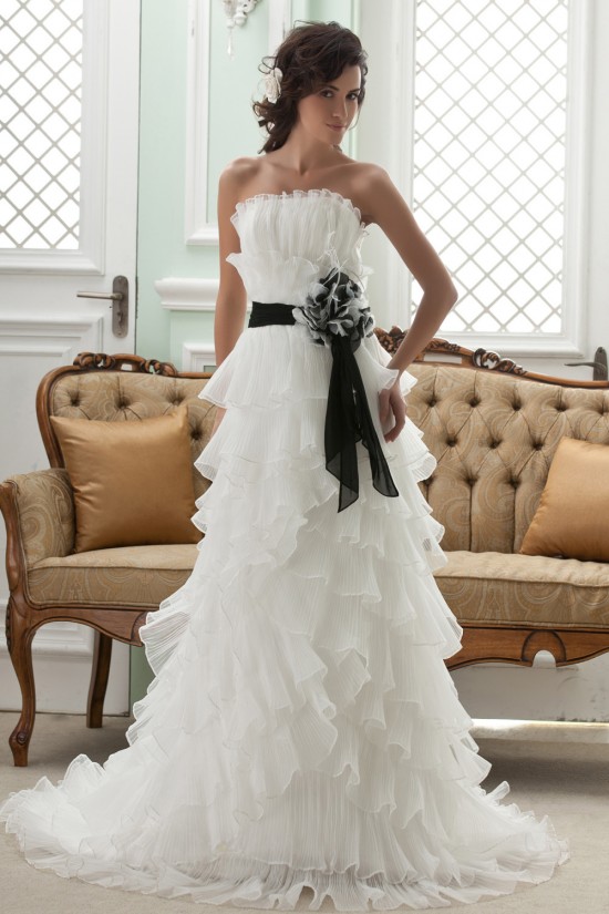 A-Line Strapless Court Train Wedding Dresses 2031444 A-Line Strapless Court Train Wedding Dresses 2031444