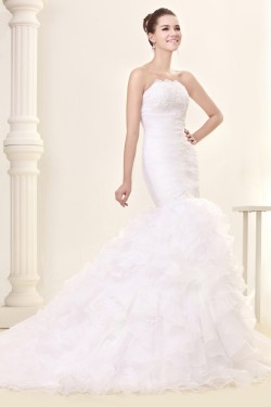 Trumpet/Mermaid Strapless Court Train Lace Wedding Dresses 2031445