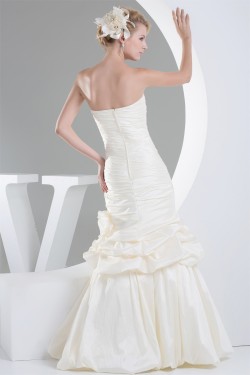 Fantastic Taffeta Sleeveless Mermaid/Trumpet Strapless Wedding Dresses 2030145