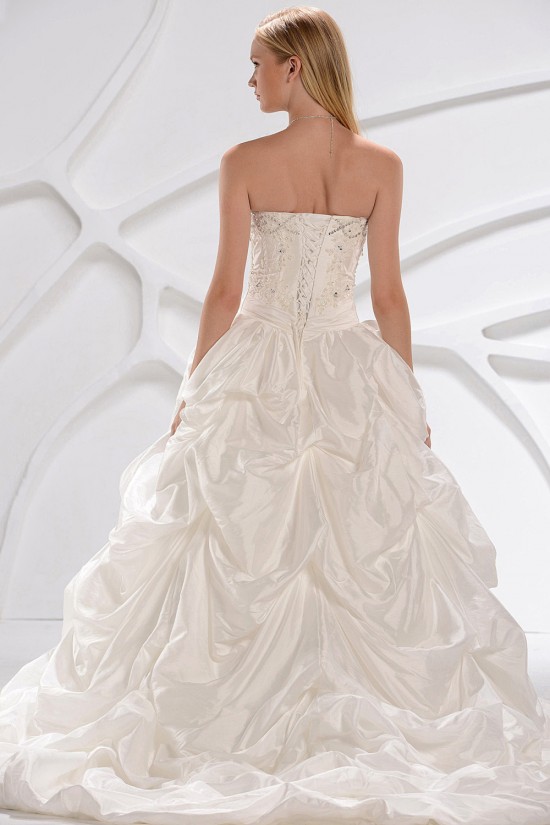 A-Line Sweetheart Beaded Lace Court Train Wedding Dresses 2031450 A-Line Sweetheart Beaded Lace Court Train Wedding Dresses 2031450