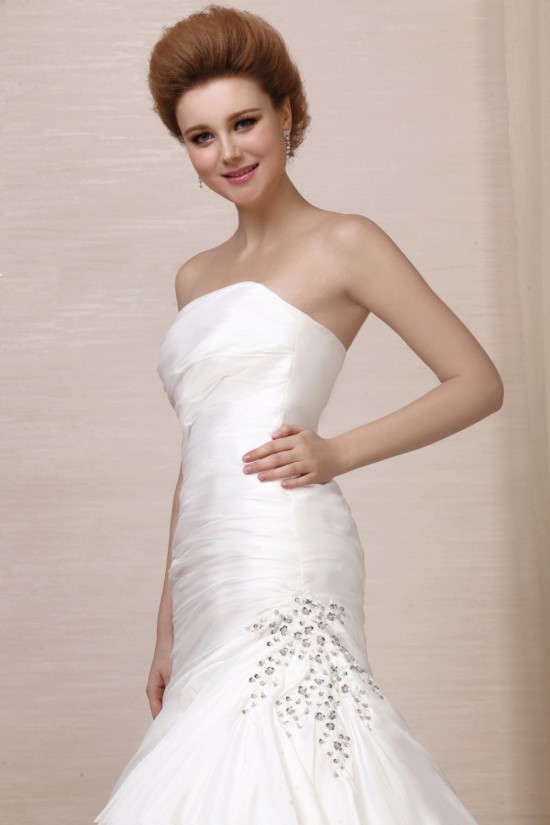 A-Line Strapless Court Train Beaded Wedding Dresses 2031459 A-Line Strapless Court Train Beaded Wedding Dresses 2031459