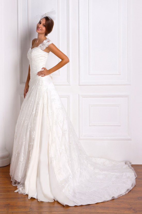 A-Line Off-the-Shoulder Court Train Lace Wedding Dresses 2031469 A-Line Off-the-Shoulder Court Train Lace Wedding Dresses 2031469