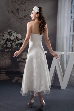 Attractive Sweetheart Sleeveless A-Line Tea Length Lace Little White Dresses 2031522