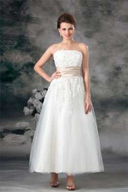 A-Line Sleeveless Strapless Ankle-Length Lace Wedding Dresses 2031547