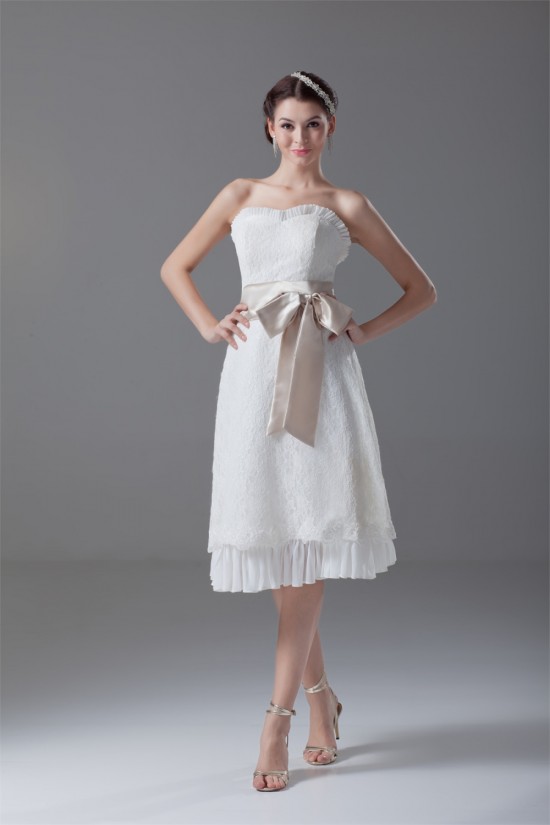 A-Line Strapless Satin Lace Sleeveless Short Wedding Dresses 2031549