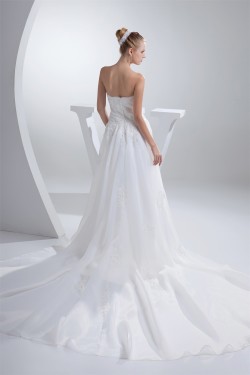 A-Line Strapless Chapel Train Lace Wedding Dresses 2030192