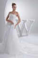 A-Line Strapless Chapel Train Lace Wedding Dresses 2030192