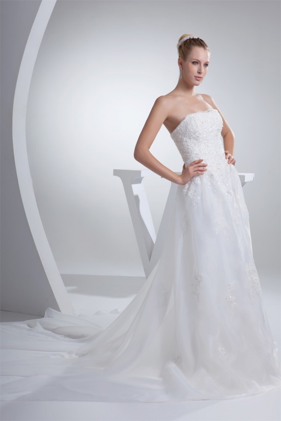 A-Line Strapless Chapel Train Lace Wedding Dresses 2030192