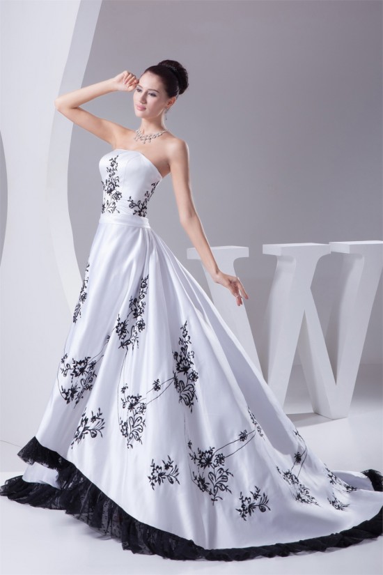 A-Line Satin Sweet Sleeveless Strapless Wedding Dresses 2030222 A-Line Satin Sweet Sleeveless Strapless Wedding Dresses 2030222