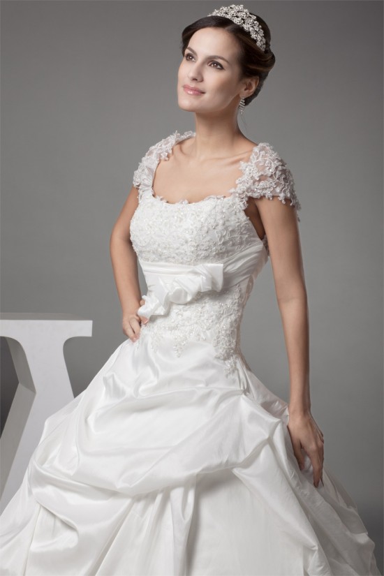Taffeta Fine Netting Square Short Sleeve Lace Wedding Dresses 2030493