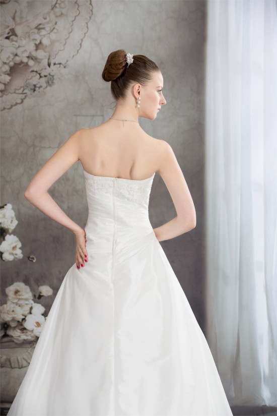 Wonderful A-Line Taffeta Strapless Sleeveless Wedding Dresses 2030518