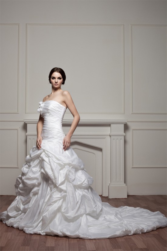A-Line Satin Taffeta Strapless Sleeveless Chapel Train Wedding Dresses 2030538 A-Line Satin Taffeta Strapless Sleeveless Chapel Train Wedding Dresses 2030538