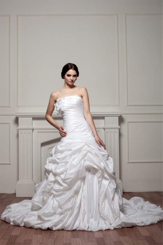 A-Line Satin Taffeta Strapless Sleeveless Chapel Train Wedding Dresses 2030538 A-Line Satin Taffeta Strapless Sleeveless Chapel Train Wedding Dresses 2030538
