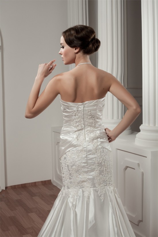 Beautiful Satin Taffeta Sleeveless Lace Halter Wedding Dresses 2030629 Beautiful Satin Taffeta Sleeveless Lace Halter Wedding Dresses 2030629