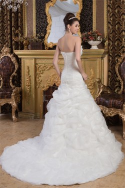 Beautiful Sleeveless Satin Strapless A-Line Wedding Dresses 2030631