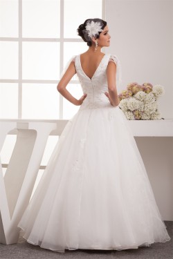 Breathtaking Ball Gown V-Neck Organza Taffeta New Arrival Wedding Dresses 2030643