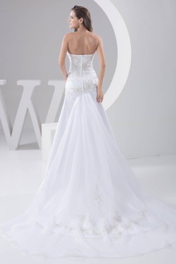 Fantastic A-Line Soft Sweetheart Satin Sleeveless Lace Wedding Dresses 2030684