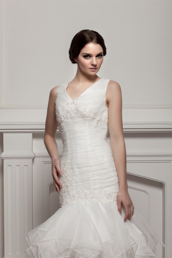Trumpet/Mermaid Princess V-Neck Wedding Dresses 2030716