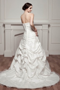 A-Line Sweetheart Court Train Lace Wedding Dresses 2030754