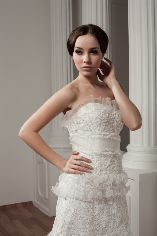 Sleeveless Strapless Court Train Lace Wedding Dresses 2030773